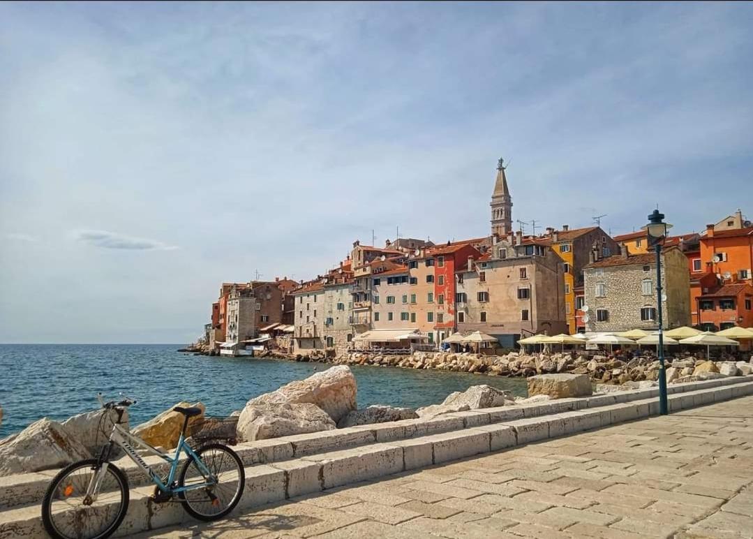 Apartment Neven Rovinj Parking Place المظهر الخارجي الصورة