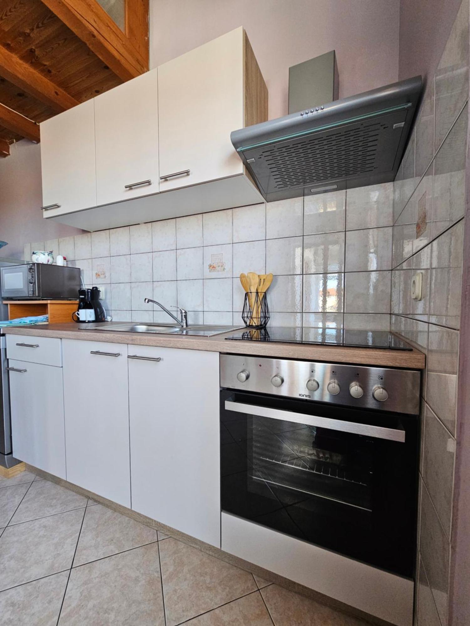 Apartment Neven Rovinj Parking Place المظهر الخارجي الصورة